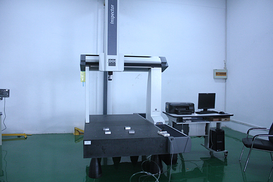 數(shù)控車床主軸裝配結構